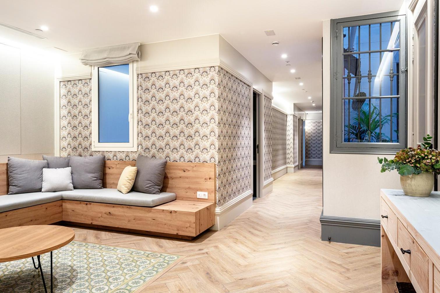 Weflating Boutique Hostel Barcelona Exterior photo